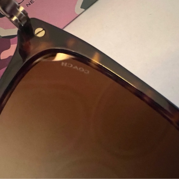Coach Authentic Tortoise Sunglasses - Picture 7 of 7